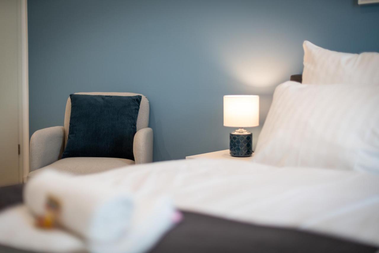 Shiny Homes - Elegant City Apartments Bielefeld Luaran gambar