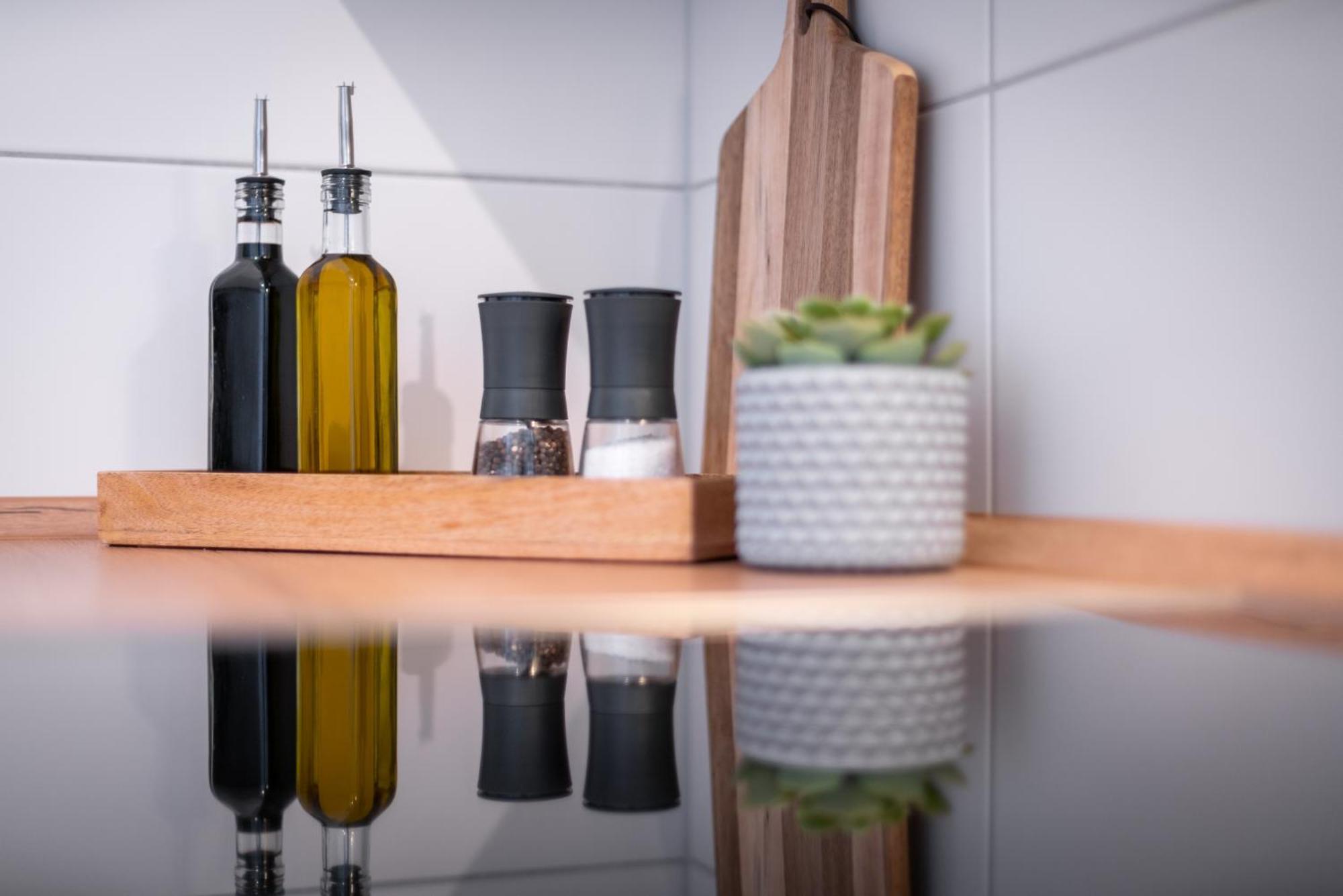 Shiny Homes - Elegant City Apartments Bielefeld Luaran gambar
