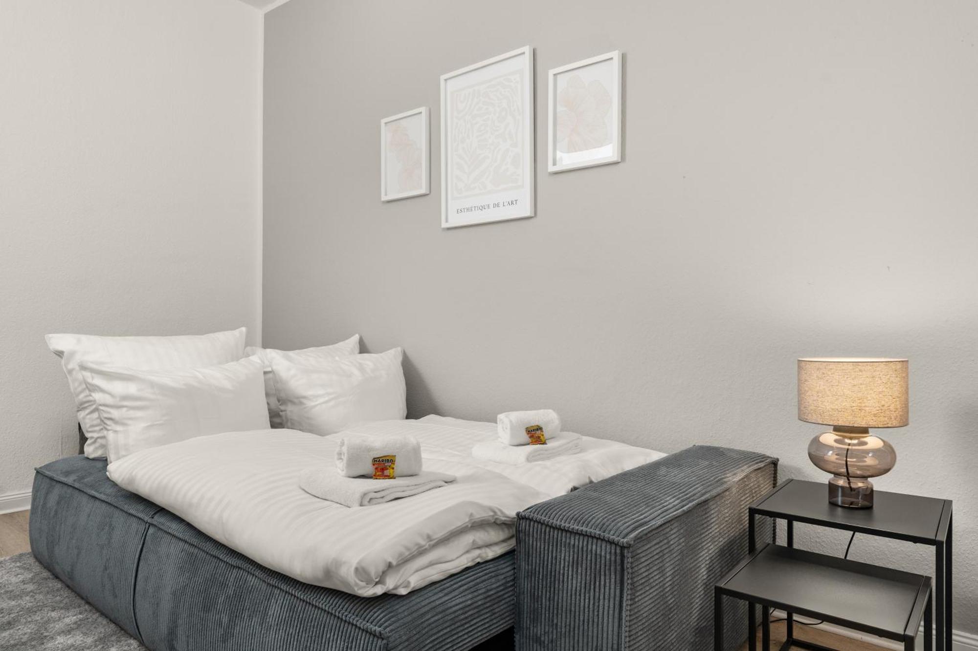 Shiny Homes - Elegant City Apartments Bielefeld Luaran gambar